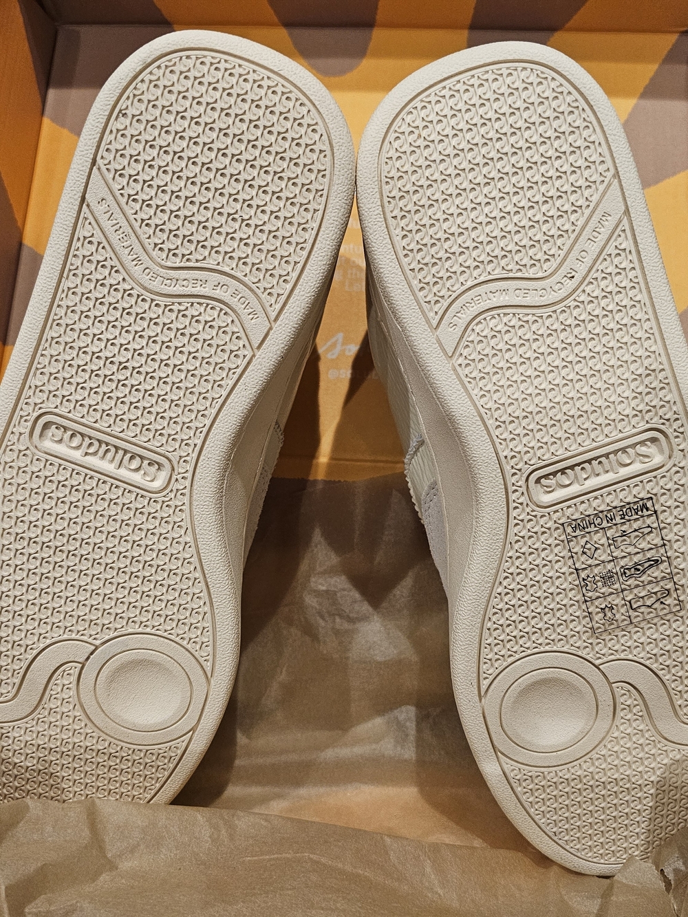 Soludos The Roma Retro White 7.5 - Picture 9 of 11